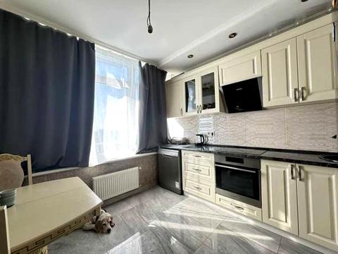 квартира за адресою Басейна вул., 6А