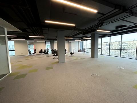 комерційна за адресою Львів, Наукова вул., 7д