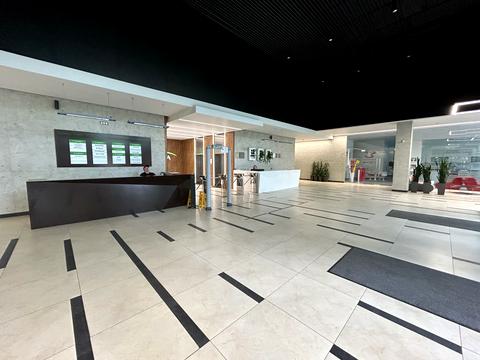 комерційна за адресою Львів, Наукова вул., 7д