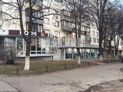 комерційна за адресою Київ, Берестейський просп. (Перемоги), 18