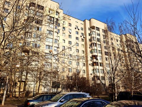 квартира за адресою Академіка Булаховського вул., 5-А