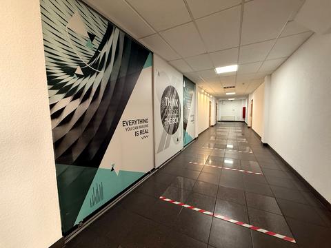 комерційна за адресою Львів, Наукова вул., 7б