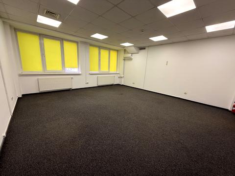 комерційна за адресою Львів, Наукова вул., 7б