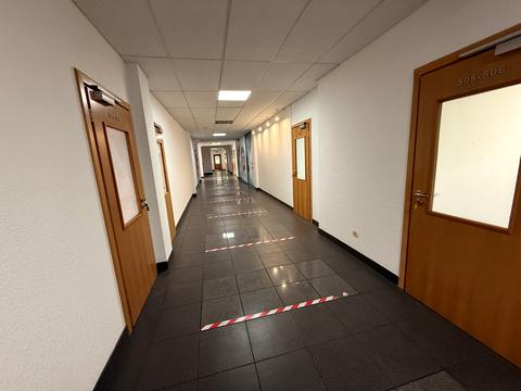 комерційна за адресою Львів, Наукова вул., 7б