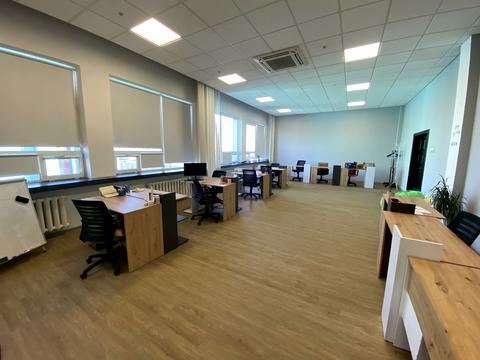 комерційна за адресою Наукова вул., 7а