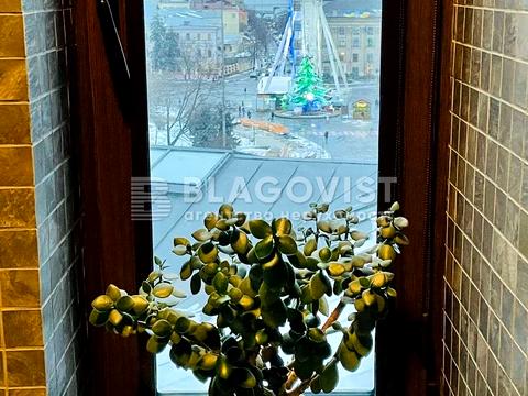 квартира за адресою Андріївський узвіз, 2-Б