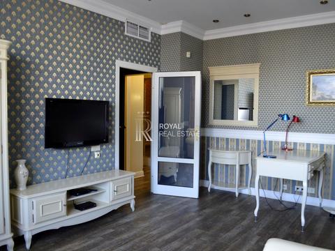 комерційна за адресою Старонаводницька вул., 6