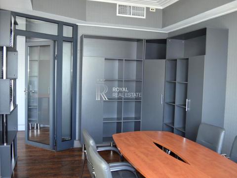 комерційна за адресою Старонаводницька вул., 6-Б