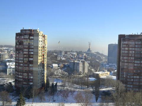 комерційна за адресою Старонаводницька вул., 6-Б