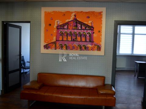 комерційна за адресою Старонаводницька вул., 6-Б