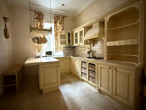 квартира по адресу Университетская ул. (Елисаветинская), 13