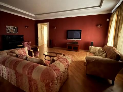 квартира по адресу Университетская ул. (Елисаветинская), 13