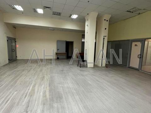 комерційна за адресою Дениса Монастирського вул. (Василя Сурікова), 3