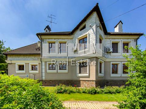 будинок за адресою с. Чапаєвка, залужна