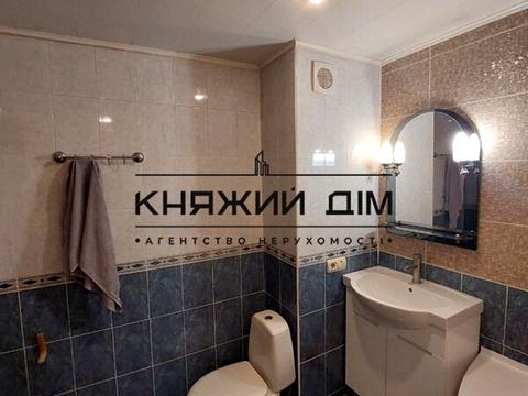 квартира за адресою Ревуцького вул., 44-Б