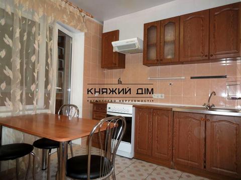 квартира за адресою Ревуцького вул., 44-Б