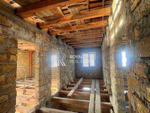 будинок за адресою молодіжна