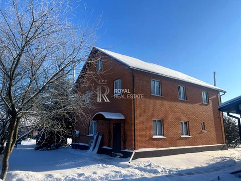 будинок за адресою молодіжна