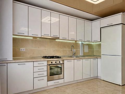 квартира по адресу Василия Симоненко ул., 5