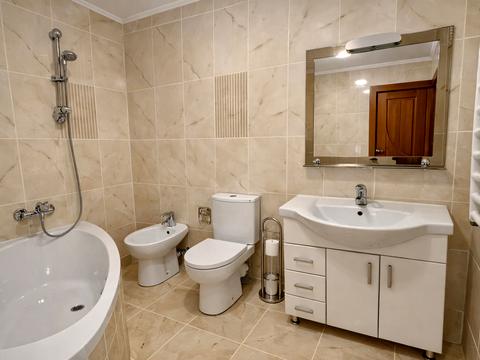 квартира по адресу Василия Симоненко ул., 5