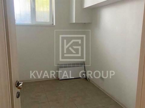 комерційна за адресою Університетська вул., (Будинок 1)