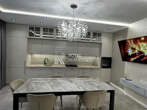 будинок за адресою Молодіжна