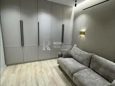 будинок за адресою Молодіжна