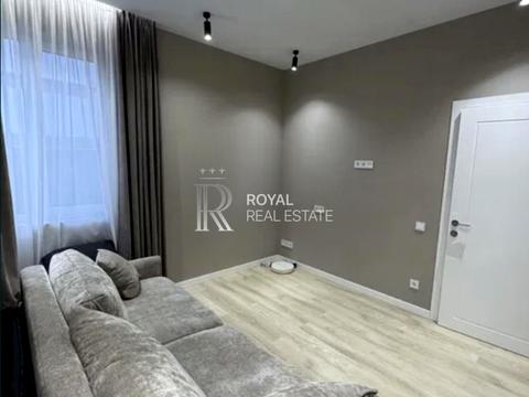 будинок за адресою Молодіжна