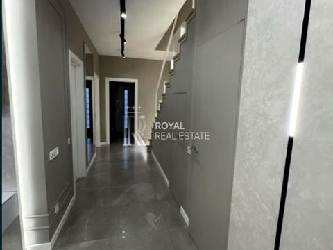 будинок за адресою Молодіжна