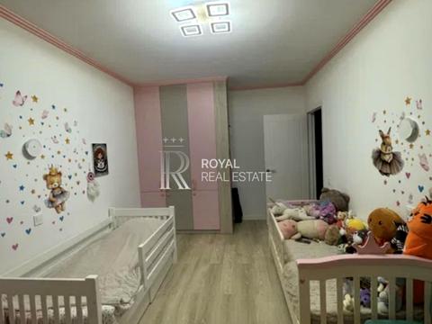 будинок за адресою Молодіжна