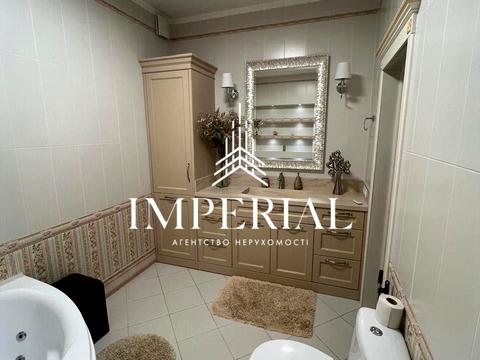 дом по адресу с. Великая Александровка, Броварская ул.