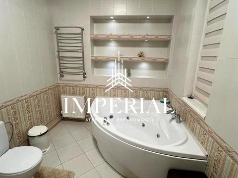 дом по адресу с. Великая Александровка, Броварская ул.