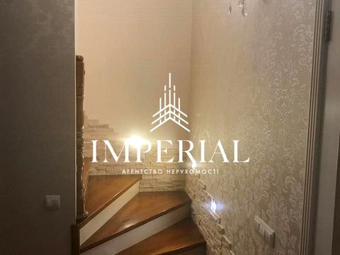 дом по адресу с. Великая Александровка, Броварская ул.