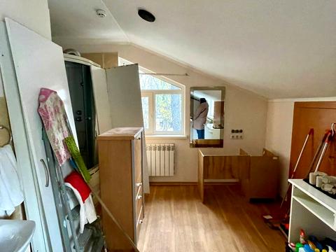 комерційна за адресою Єреванська вул., 2б