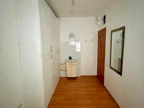 комерційна за адресою Єреванська вул., 2б