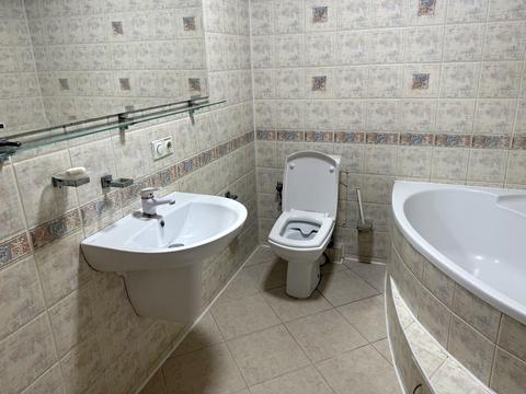 квартира за адресою Хмельницький, Свободи вул., 22