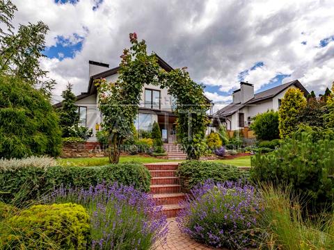 будинок за адресою с. Іванковичі, Авіаторів