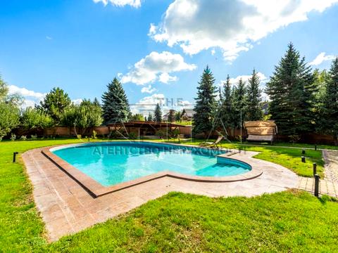 будинок за адресою Кар'єрна вул.