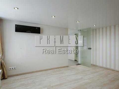 комерційна за адресою Мокра вул. (Кудряшова), 3