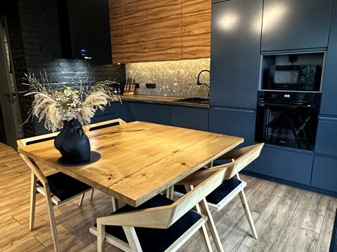 будинок за адресою Озерна вул.