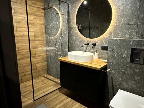 будинок за адресою Озерна вул.