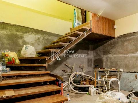 будинок за адресою Київ, Тодося Осьмачки вул. (Горького)