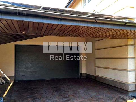 будинок за адресою Богатирська вул.