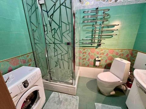 квартира за адресою Анни Ахматової вул., 22