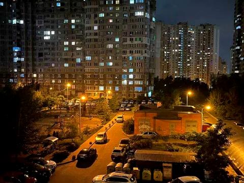 квартира за адресою Анни Ахматової вул., 22