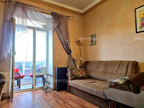 квартира за адресою Дніпро, Богдана Хмельницького просп. (Героїв Сталінграда), 53