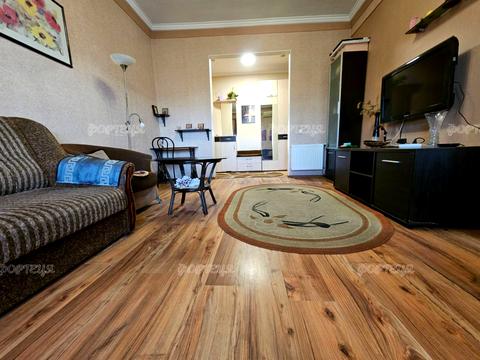 квартира за адресою Дніпро, Богдана Хмельницького просп. (Героїв Сталінграда), 53