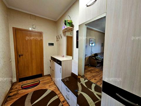 квартира за адресою Дніпро, Богдана Хмельницького просп. (Героїв Сталінграда), 53