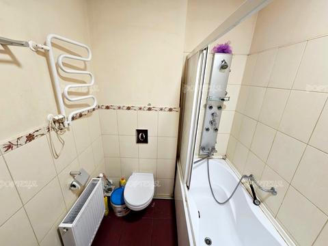 квартира за адресою Дніпро, Богдана Хмельницького просп. (Героїв Сталінграда), 53