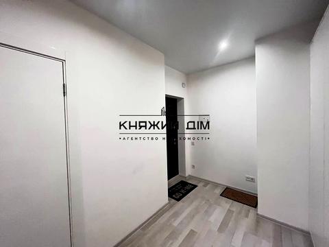 квартира за адресою Київ, Драгоманова вул., 40-З